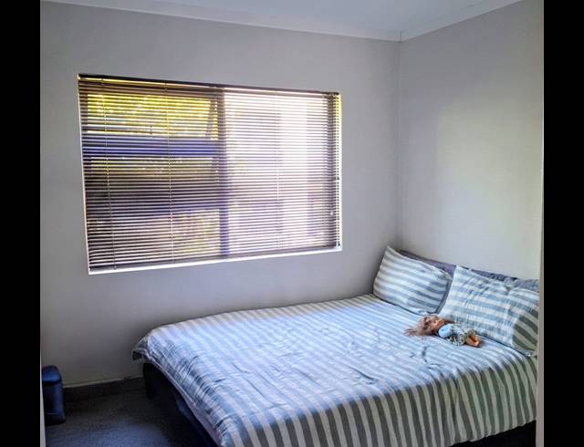 2 BEDROOM APARTMENT FOR SALE IN FOURWAYS